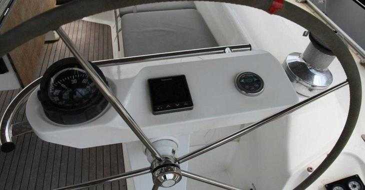 Rent a sailboat in Salamis Yachting Club - Bavaria 55 Cruiser