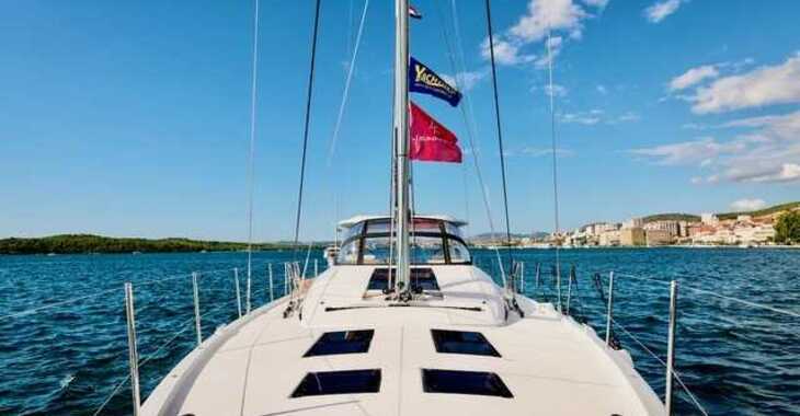 Rent a sailboat in Marina Mandalina - Jeanneau 60