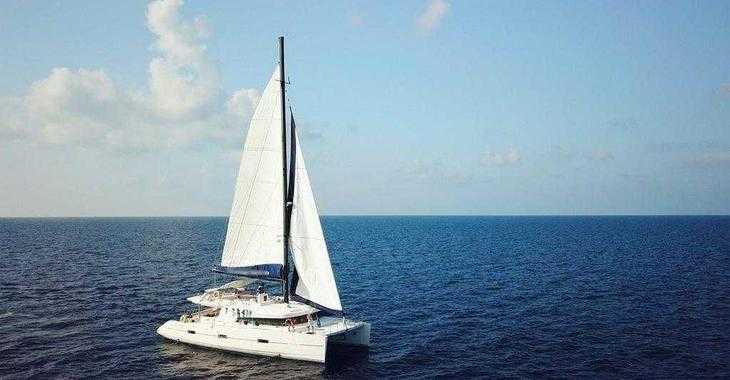 Rent a catamaran in Port Tino Rossi - Dream 60