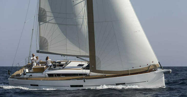 Rent a sailboat in Naviera Balear - Dufour 460 GL - 5 cab.