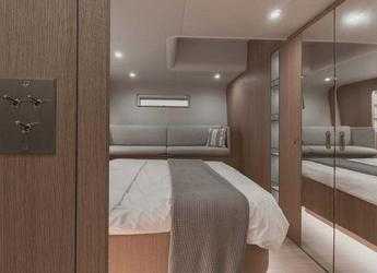 Rent a sailboat in Athens Marina - Y8