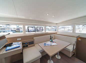 Rent a catamaran in Rhodes Marina - Lagoon 40