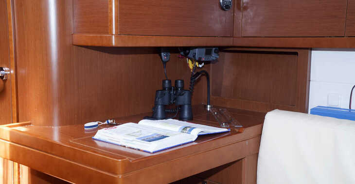 Louer voilier à Rhodes Marina - Oceanis 48