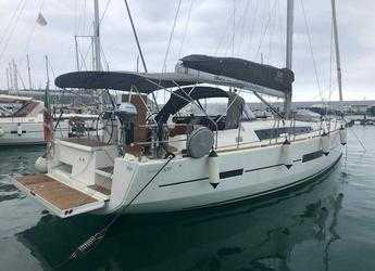 Rent a sailboat in San Vito Lo Capo - Dufour 520 Grand Large