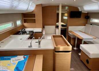 Alquilar velero en ACI Marina - Sun Odyssey 410