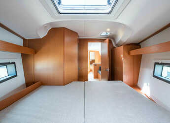 Rent a sailboat in Nidri Marine - Bavaria C42