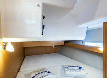 Rent a sailboat in Nidri Marine - Dufour 460 Grand Large