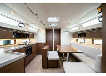 Rent a sailboat in Nidri Marine - Oceanis 46.1