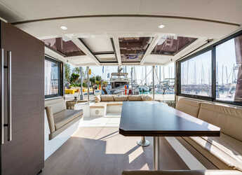 Alquilar catamarán en Nidri Marine - Bali 4.3