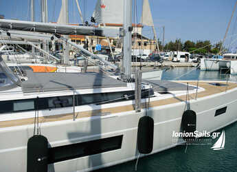 Rent a sailboat in Nidri Marine - Bavaria C57