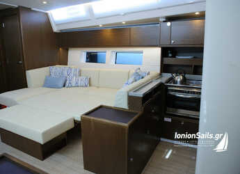 Rent a sailboat in Nidri Marine - Bavaria C57