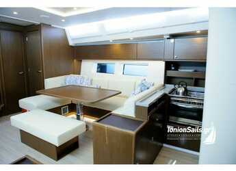 Rent a sailboat in Nidri Marine - Bavaria C57
