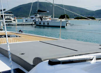 Rent a sailboat in Nidri Marine - Bavaria C57