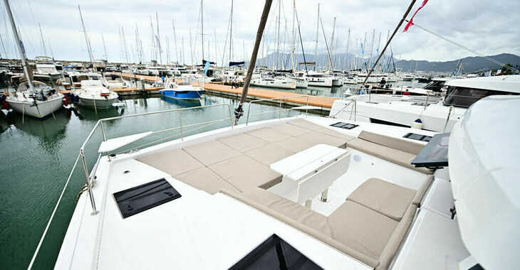Rent a catamaran in Marina d'Arechi - Bali 4.6 Salerno