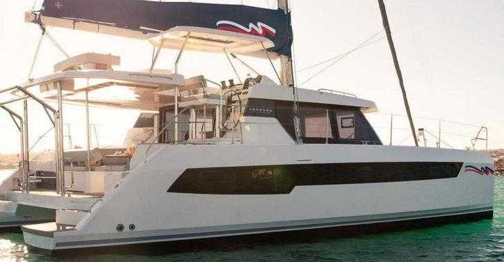 Rent a catamaran in Nelson Dockyard - Moorings 4200/3/3 (Exclusive Plus)