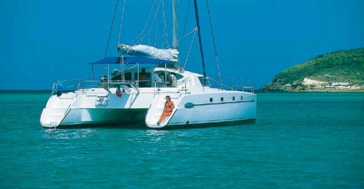 Chartern Sie katamaran in Lefkas Hafen - Belize 43 - 4 + 2 cab.