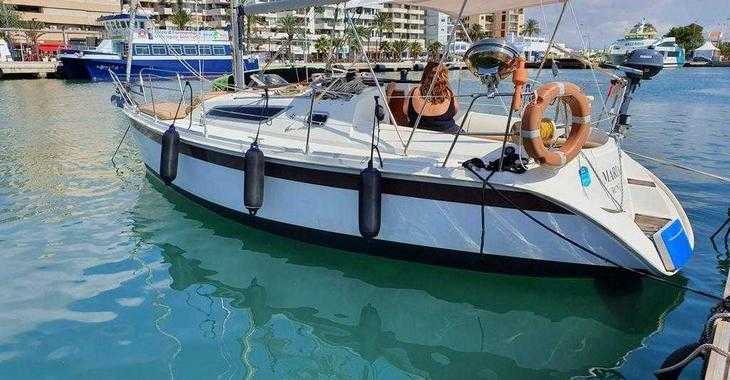 Rent a sailboat in Marina Botafoch - Jeanneau Sun Odyssey 28.1
