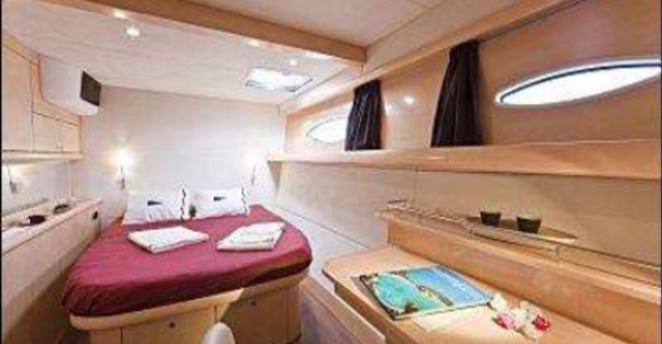 Louer catamaran à Marina Ibiza - Fountaine Pajot 60