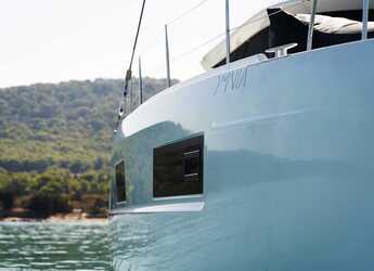 Alquilar catamarán en Marina Zeas - Lagoon 46 