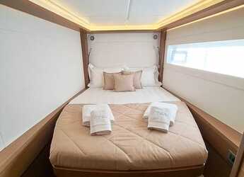 Alquilar catamarán en Marina Zeas - Lagoon 46 