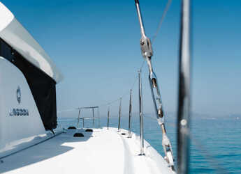 Alquilar catamarán en Marina Zeas - Lagoon 46 