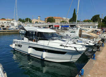 Chartern Sie motorboot in Zadar Marina - Merry Fisher 895
