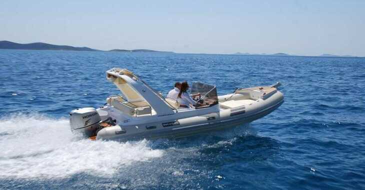 Chartern Sie motorboot in Zadar Marina - Shark BF 23 Sport