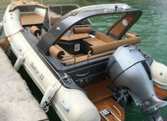 Chartern Sie motorboot in Zadar Marina - Shark BF 23 Sport