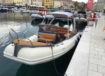 Chartern Sie motorboot in Zadar Marina - Shark BF 23 Sport