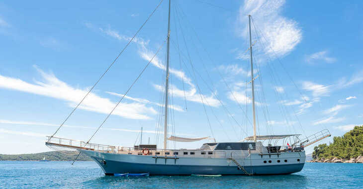 Rent a schooner in Marina Split (ACI Marina) - Gulet Nautilus