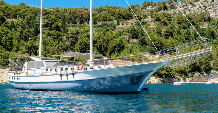 Rent a schooner in Split (ACI Marina) - Gulet Nautilus