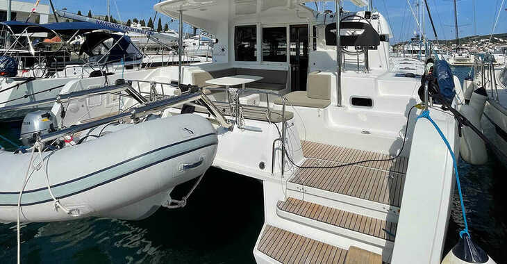 Rent a catamaran in ACI Marina Dubrovnik - Lagoon 40 - 4 + 2 cab