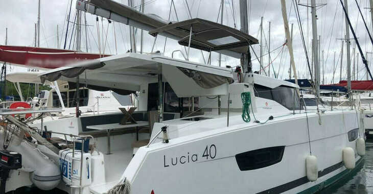 Chartern Sie katamaran in Port Louis Marina - Fountaine Pajot Lucia 40