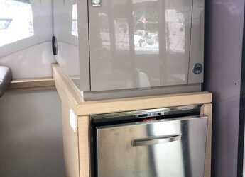 Noleggiare catamaran in Port Louis Marina - Fountaine Pajot Lucia 40 - 4 cab.