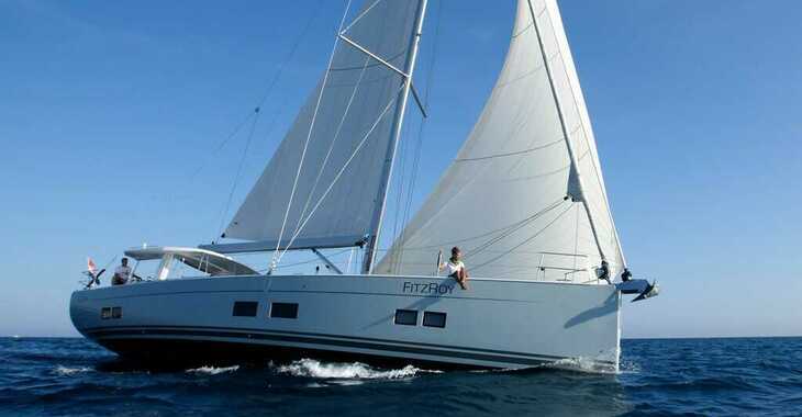 Rent a sailboat in Veruda - Hanse 588