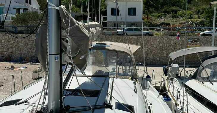 Rent a sailboat in Rogač - Sun Odyssey 490
