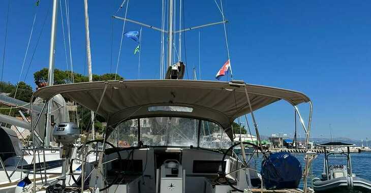 Rent a sailboat in Rogač - Sun Odyssey 490