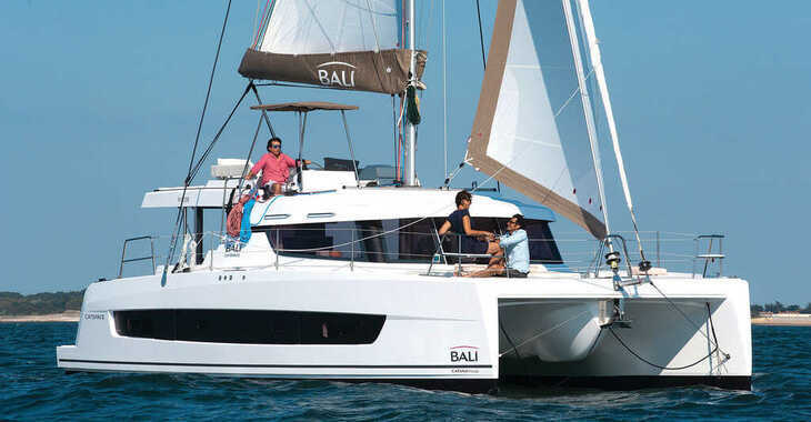 Alquilar catamarán en Marina Baotić - Bali Catspace OW