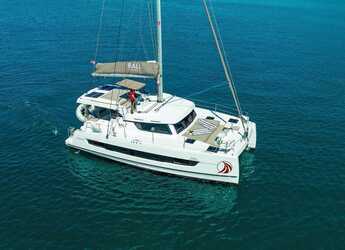 Alquilar catamarán en Marina Kastela - Bali Catspace