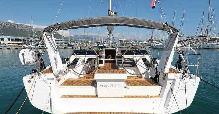 Rent a sailboat in Marina Kastela - Hanse 460 - 4 cab.