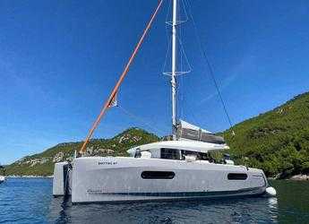 Rent a catamaran in Marina Novi - Excess 12