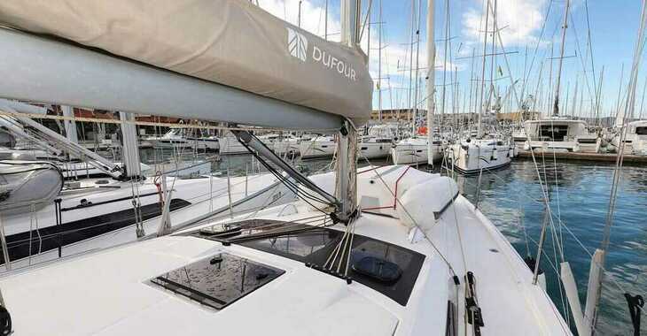 Alquilar velero en Trogir (ACI marina) - Dufour 390