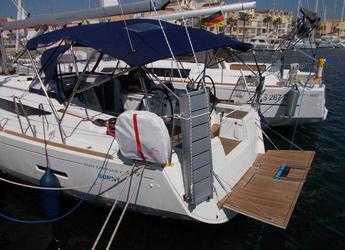 Chartern Sie segelboot in Contra Muelle Mollet - Sun Odyssey 419