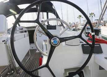 Rent a sailboat in Real Club Náutico de Palma - Sun Odyssey 419 - 3 cab.