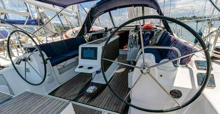 Rent a sailboat in Marina Gouvia - Dufour 412