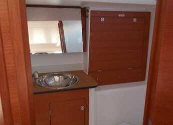 Rent a sailboat in Real Club Náutico de Palma - Dufour 350 GL