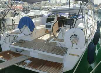 Rent a sailboat in Contra Muelle Mollet - Dufour 382 GL - 3 cab.