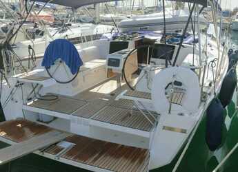 Rent a sailboat in Real Club Náutico de Palma - Dufour 382 GL - 3 cab.