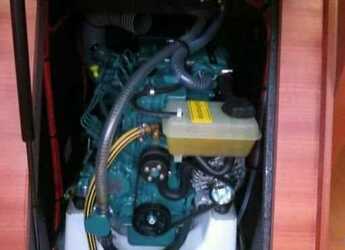 Rent a sailboat in Real Club Náutico de Palma - Dufour 382 GL - 3 cab.