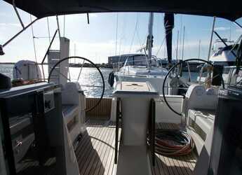 Rent a sailboat in Real Club Náutico de Palma - Dufour 412